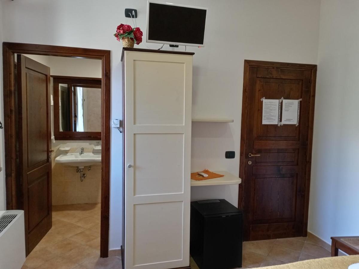 Agriturismo Ponte Due Archi Raccuia 外观 照片
