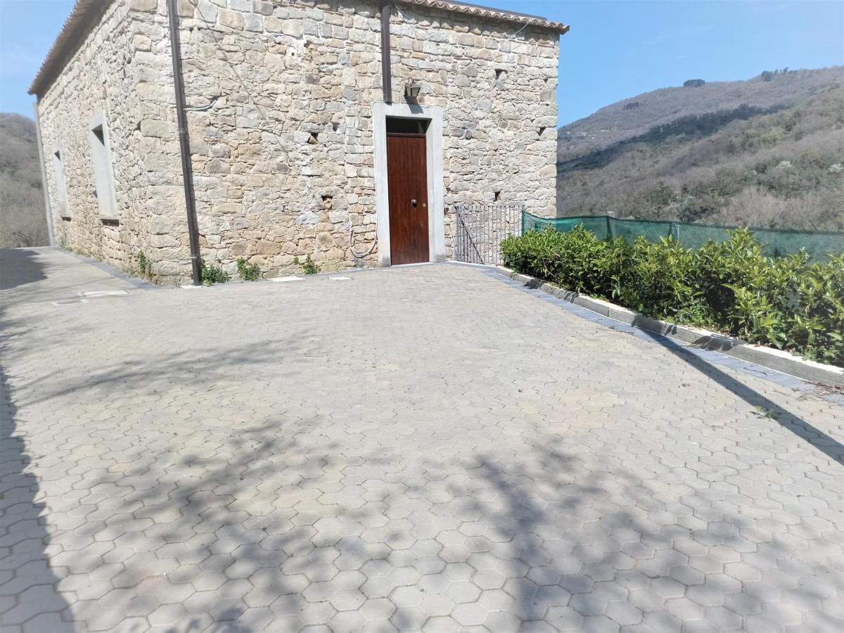Agriturismo Ponte Due Archi Raccuia 外观 照片